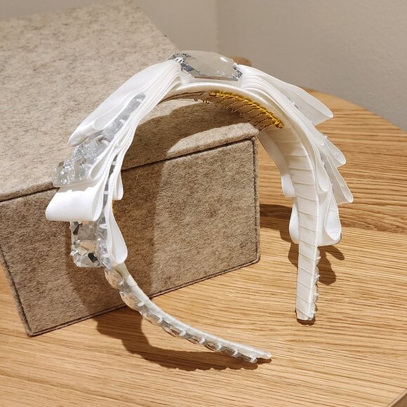 White Bow Headband with Jewels - Picture 3 of 4